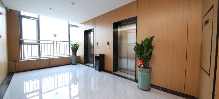 季风国际客房(横栏店)图片