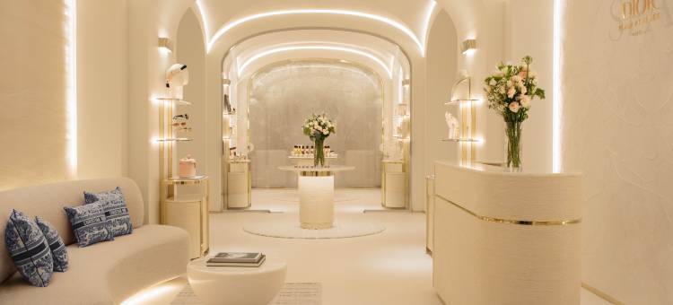 巴黎雅典娜广场酒店(迪奥水疗中心)(Plaza Athénée Paris & Dior Spa)图片