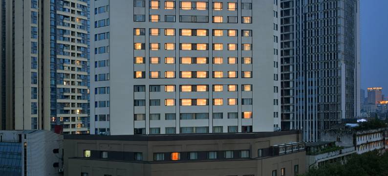 成都金牛美居酒店(人民北路地铁站店)图片