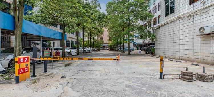 金海岸大酒店(廉江火车站第三中学店)图片
