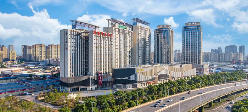 海港丽晶酒店(昆明新亚洲体育城地铁站店)图片