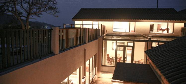 长岛贰木壹土民宿(月牙湾风景区店)图片