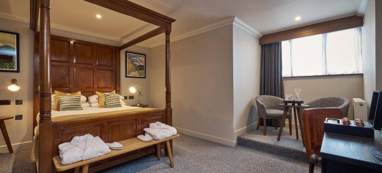 巴恩斯利坦克斯利庄园美居酒店(Mercure Barnsley Tankersley Manor Hotel)图片