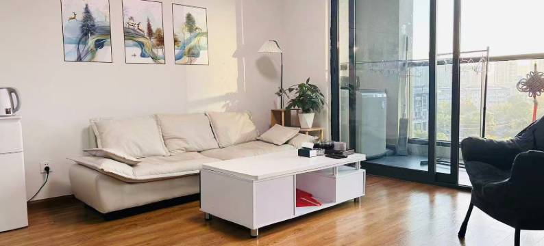 享家公寓(宝龙广场店)图片