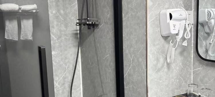 比如娜秀大酒店图片