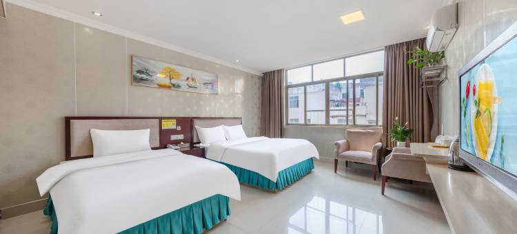 郁南清港湾大酒店图片