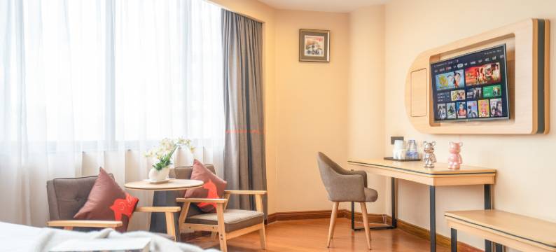 华国酒店(阳西县人民政府西湖公园店)图片