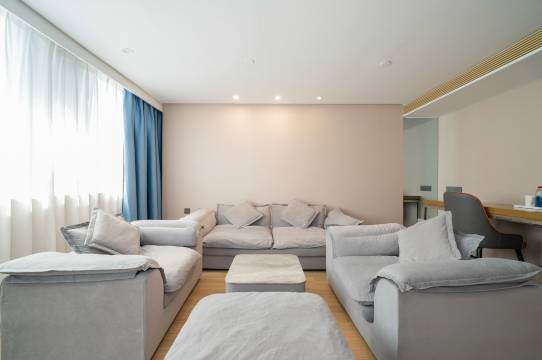 丽呈睿轩酒店(广州番禺区市桥地铁站店)图片