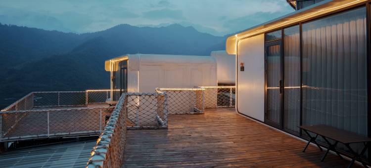 达瓦更扎山屿四季好民宿图片