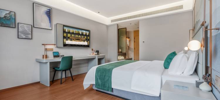 平凉崇信县龙泉寺兰欧尚品酒店图片