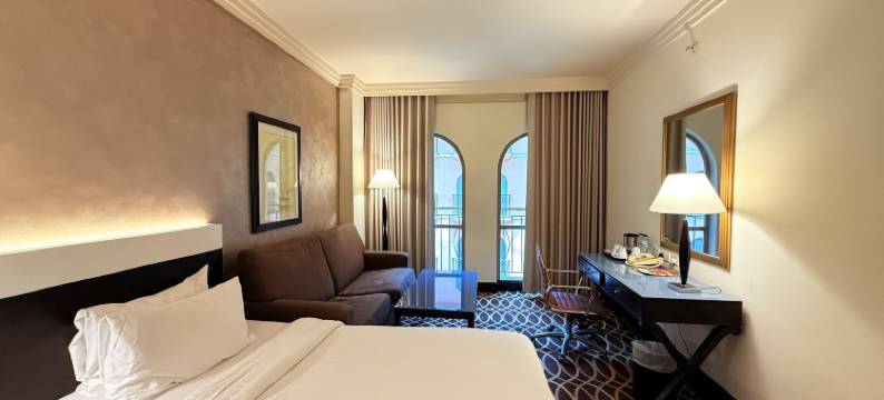 迪尔拉怡东大酒店(Sunday Suites Excelsior Hotel Deira (formerly Sheraton Deira))图片