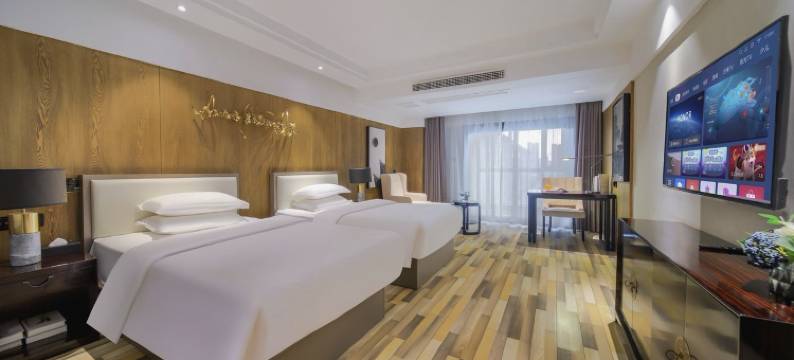 美狮假日民宿(清明上河园店)图片