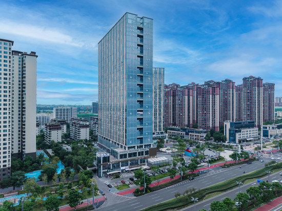 四季酒店(康建城西南医科大学附属医院店)