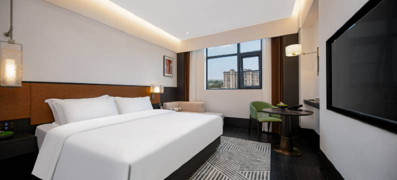 艾曼尼酒店(新密曲梁工业园区大学南路店)图片