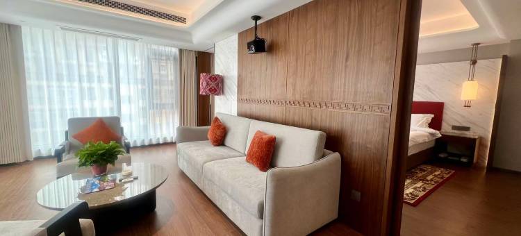 318全景酒店(318国道县政府店)图片