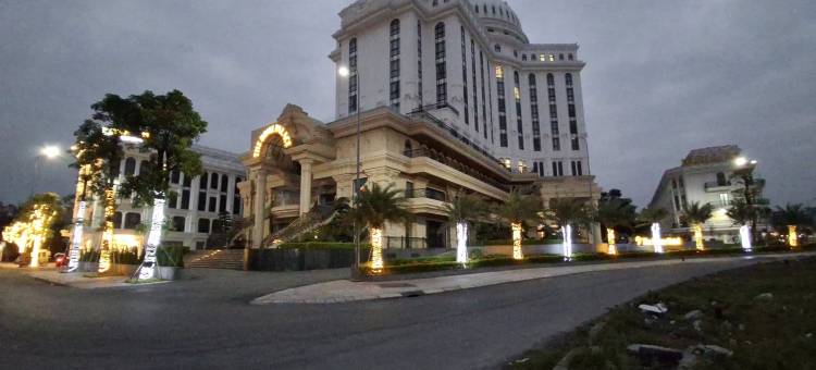 圆顶酒店(The Dome Grand)图片