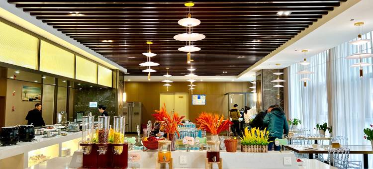 遵义中圣酒店(遵南大道店)图片