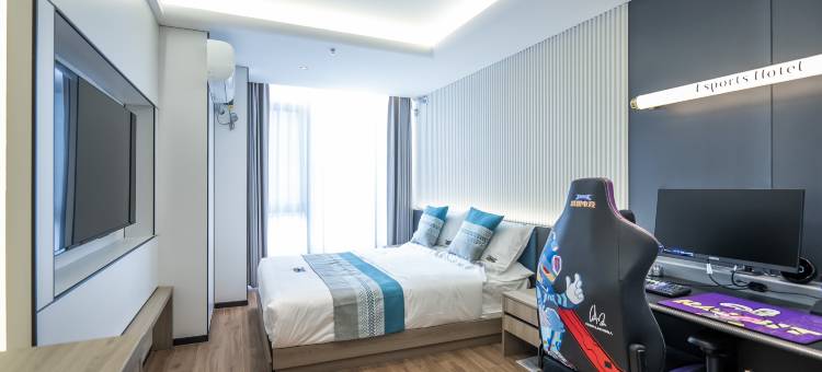 嘉棋电竞民宿(长白万象汇店)图片