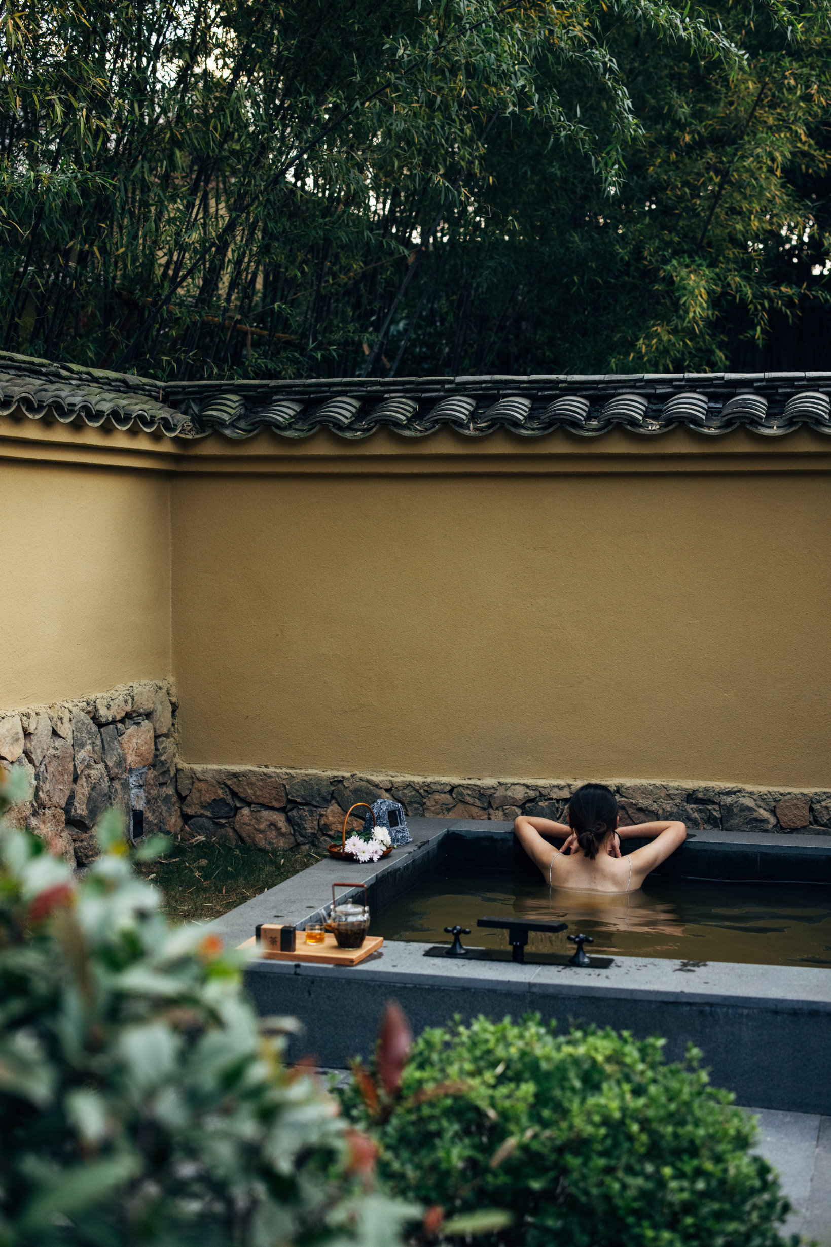 Zhongnan Jingzhuang Hot Spring Resort Hotel Overview