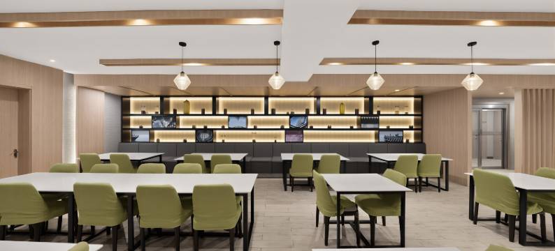 月屋酒店(北京广渠门外地铁站店)图片