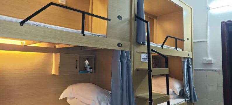 青年客栈(下桥地铁站店)图片