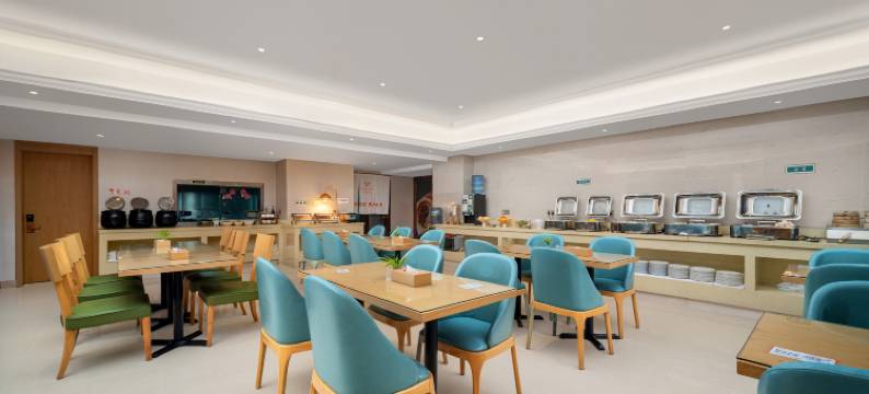 维也纳酒店(安顺黄果树大街大润发店)图片