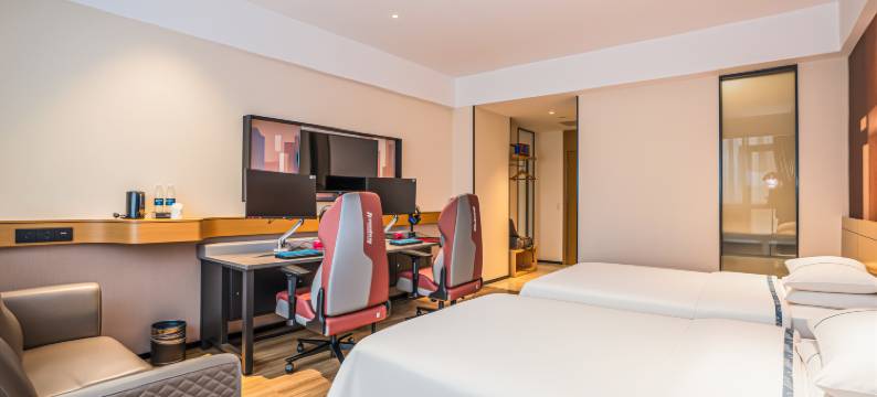 青喵电竞民宿(恭城金茶江城市花园店)图片