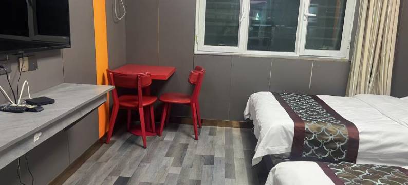 临夏县华荣宾馆图片