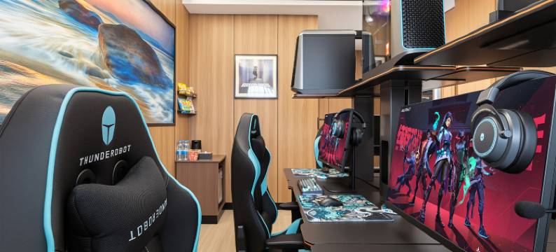 雷神电竞酒店(岳阳楼步行街店)图片