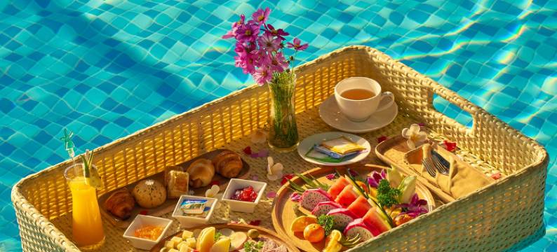 下龙湾德拉西酒店 - 现代湾景度假胜地(DeLaSea Ha Long Hotel - Modern Bayview Escape)图片