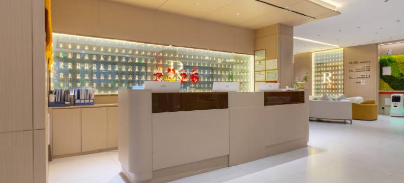 森林之巅电竞酒店(广州宝能演艺中心萝岗地铁站店)图片