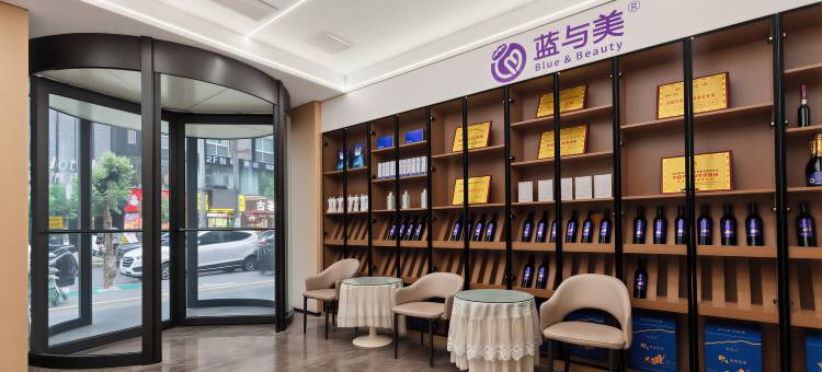 飓龙电竞酒店(绵阳南郊机场店)图片