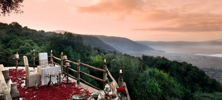 恩戈罗恩戈罗火山口酒店(Ngorongoro Crater Lodge)图片
