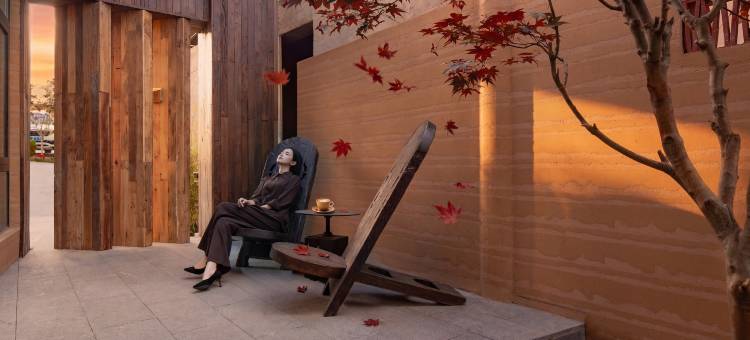泊野·既白|几何空间·光影美学·观景度假艺墅(大佛寺转经筒店)图片
