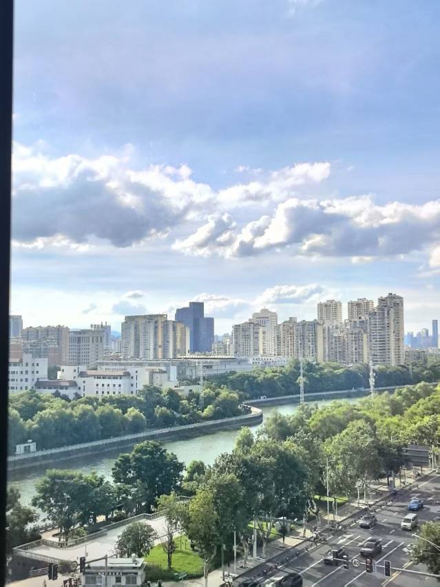 旅歌酒店(南昌八一广场王府井店)图片