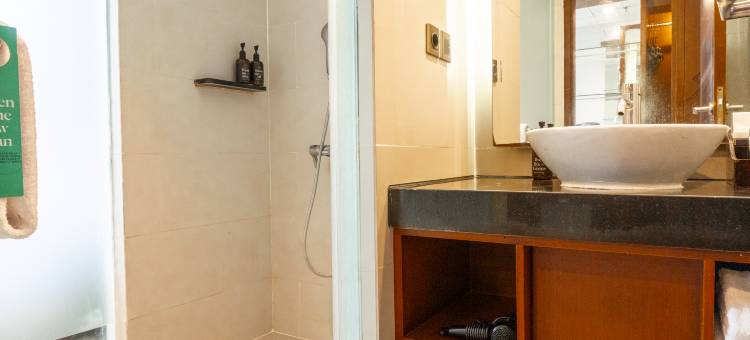 巴厘岛金色郁金香继能度假酒店(Golden Tulip Jineng Resort Bali)图片