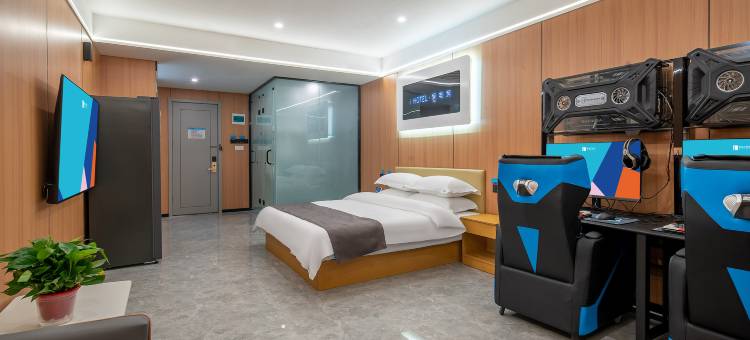 爱电竞酒店(淮南白马商业广场店)图片