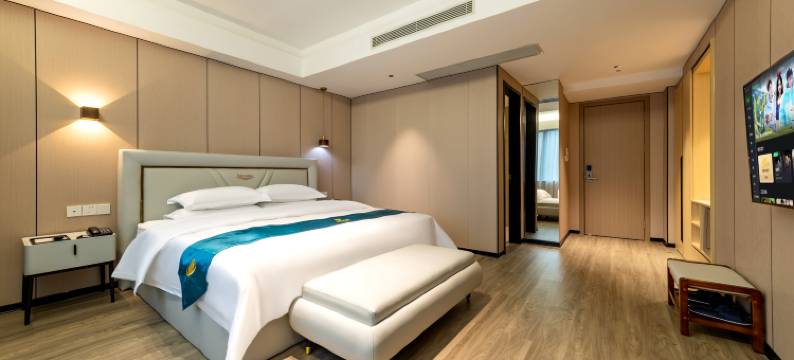 金潮酒店(凤凰山公园平湖店)图片