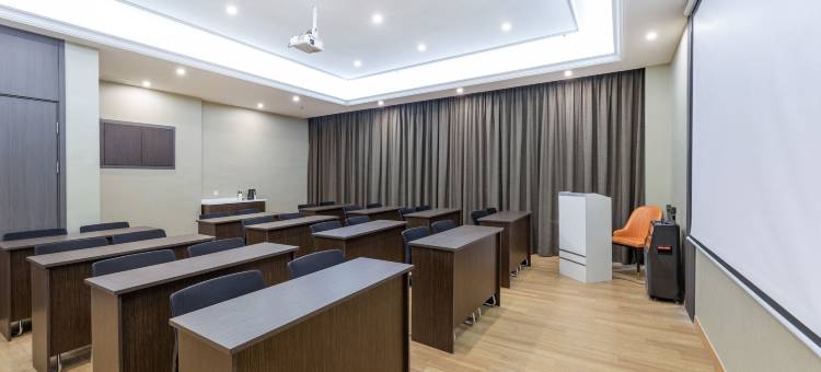白玉兰酒店(苏州吴江中凯批发市场店)图片