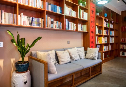 Kelian Huiyashu (Longyan Yongding Hakka Ancient Town Branch) Hotel Overview