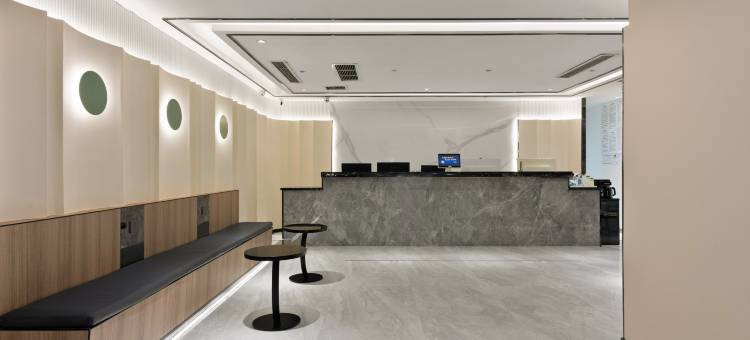 如家睿柏·云酒店(成都建设路东郊记忆店)图片
