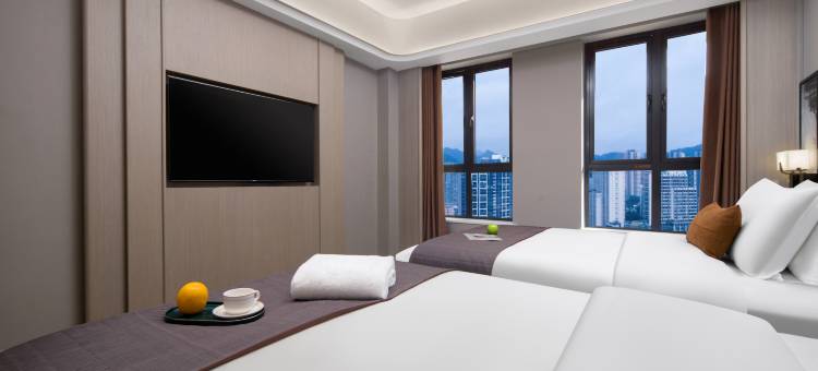 长沙岳麓华美达酒店(洋湖湿地地铁站店)图片