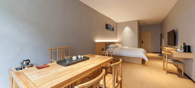 金豪精品酒店(龙岩动车站店)图片