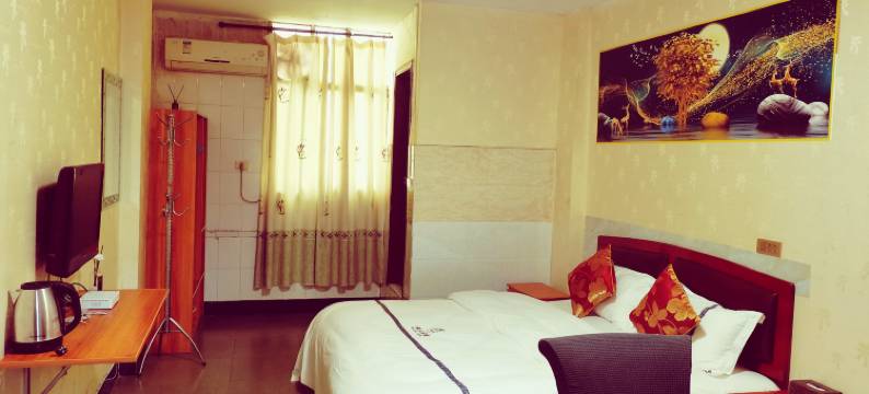 张三宾馆(重庆火车西站店)图片