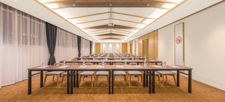 建国璞隐酒店(玉溪师范学院青花街店)图片