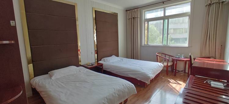 如家华驿酒店(抚州市东乡高铁站东信百货店)图片