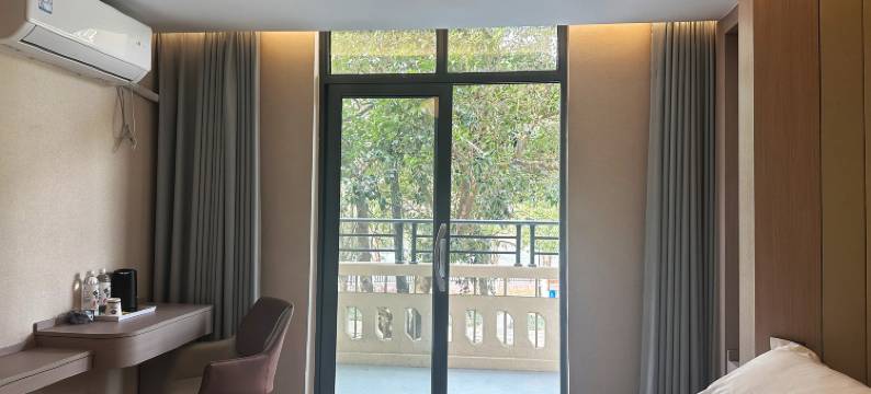 凯丽亚酒店(人信汇文化宫店)图片