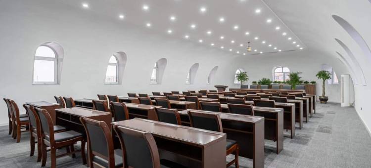 华府酒店(青冈靖城店)图片