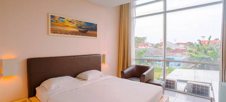 金域优质大堂酒店(Royal Hotel n' Lounge)图片