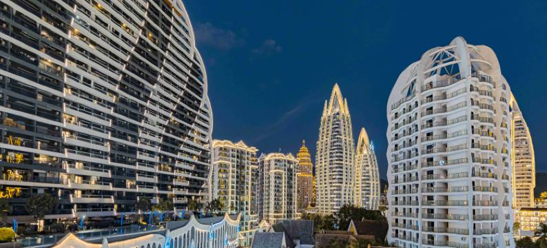 觅度套房| SkypoolAuroraSuite云端恒温泳池酒店(告庄西双景店)图片